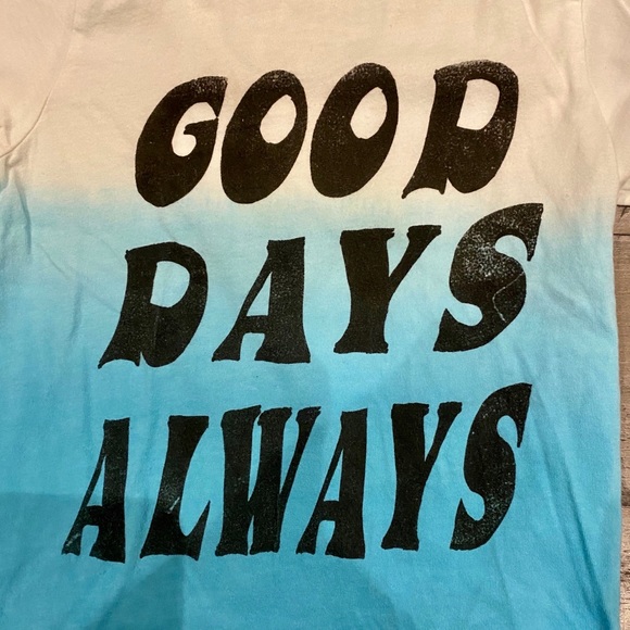 Tiny Whales Toddler Boys T-Shirt (2T) - Picture 4 of 4